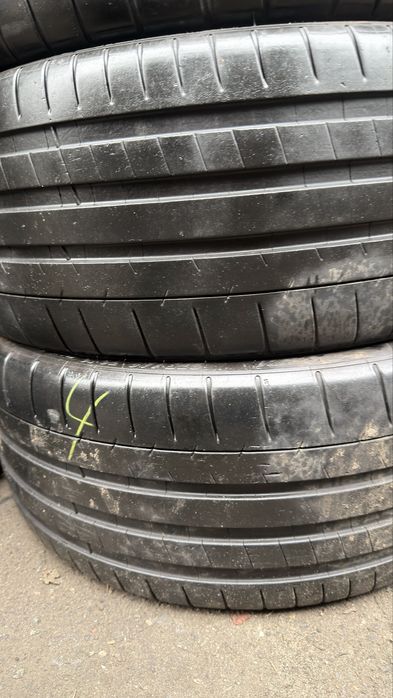 235/40/19 Michelin Pilot Super sport