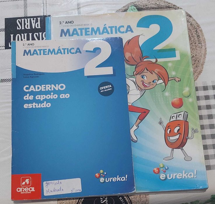 Livros escolares