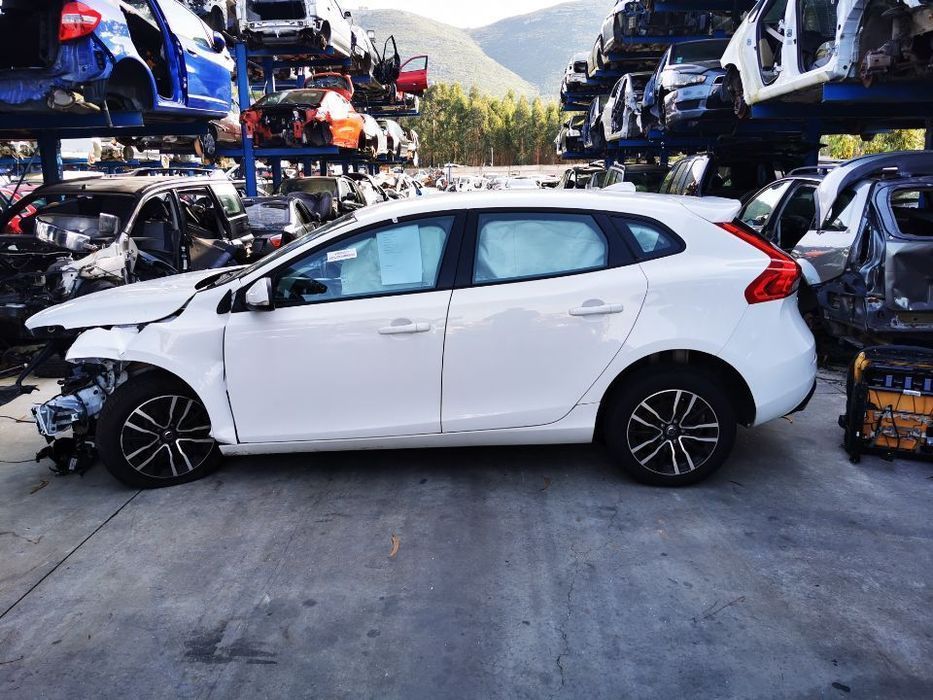 Peças Volvo V40 2.0 do ano 2017 (D4204T9)