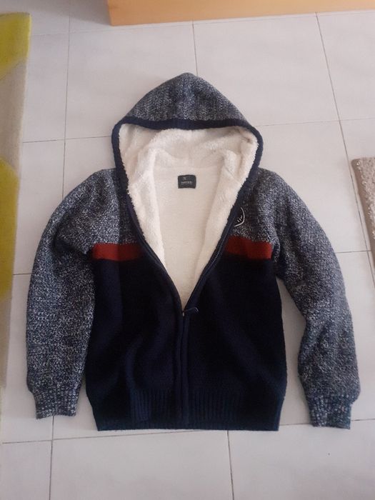 Casaco de malha Azul e Cinza ( Menino ) Idade 11 Anos  ( TIFFOSI )