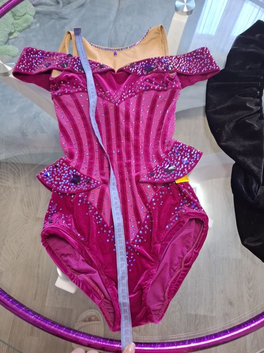 Купальник для художньої гімнастики