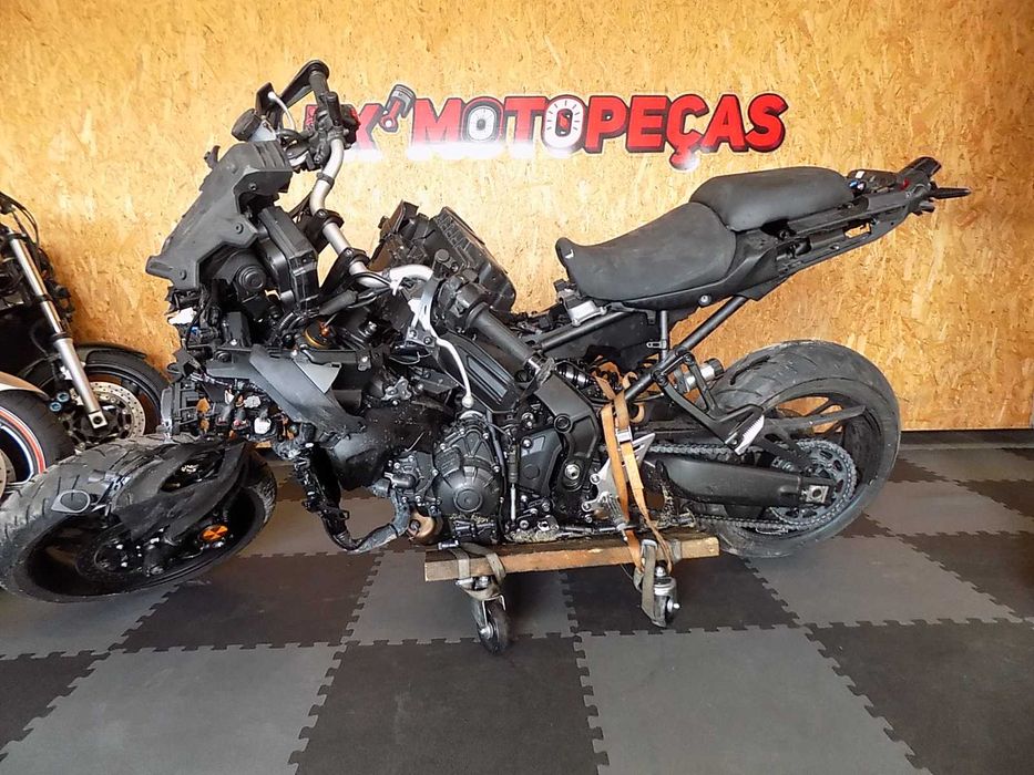 Yamaha Mt-09 Tracer 900 GT 2021 para peças.