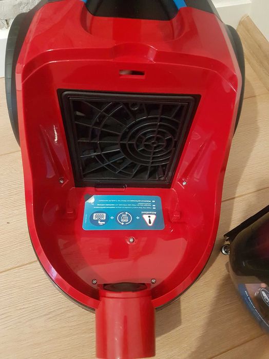 Пилосос без мішка PHILIPS PowerPro Expert FC9729