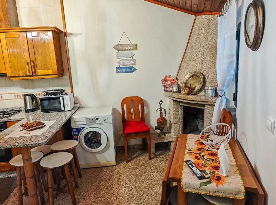 Alojamento LOCAL - Zona das caves da Raposeira