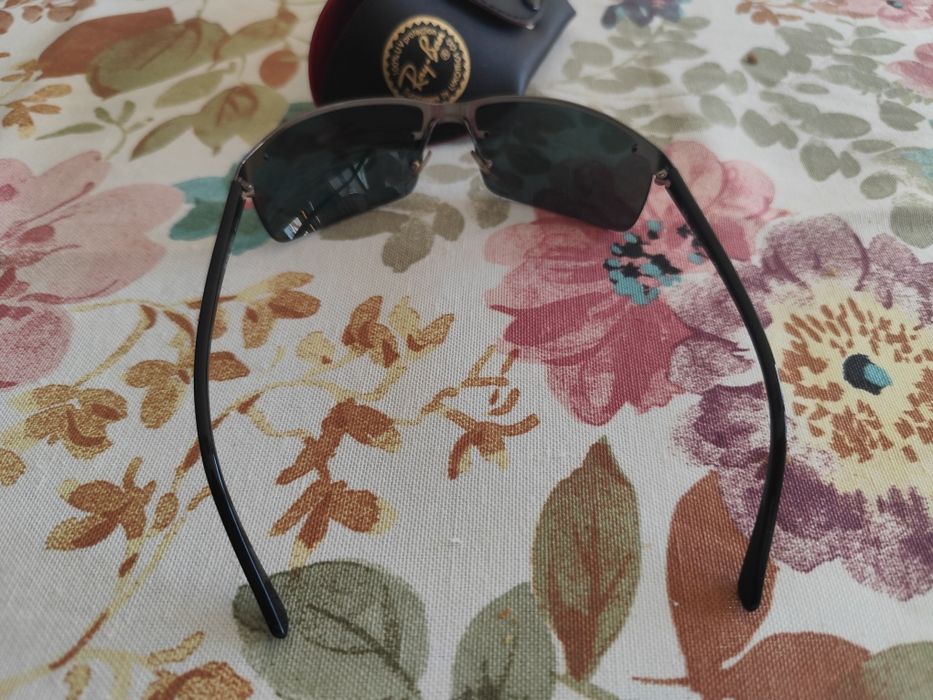 Óculos Rayban novos