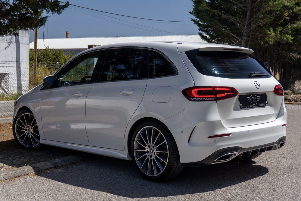 Mercedes-Benz B 180 AMG Line 7G-DCT (financiamento disponível)