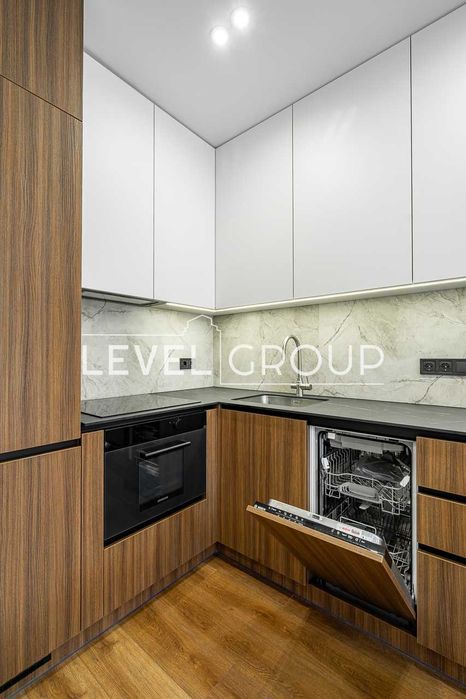 Продаж 1 кімнатна квартири 48 кв.м ЖК Варшавський 3