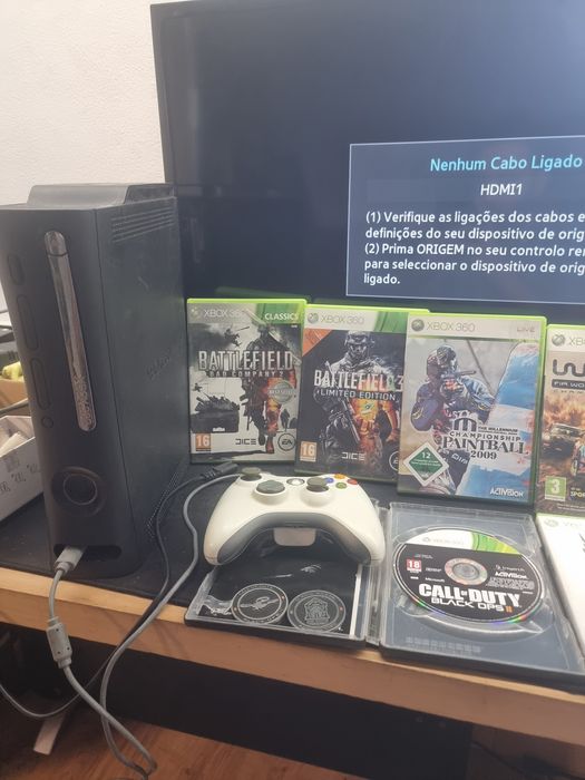 Xbox 360 + comando+ jogos