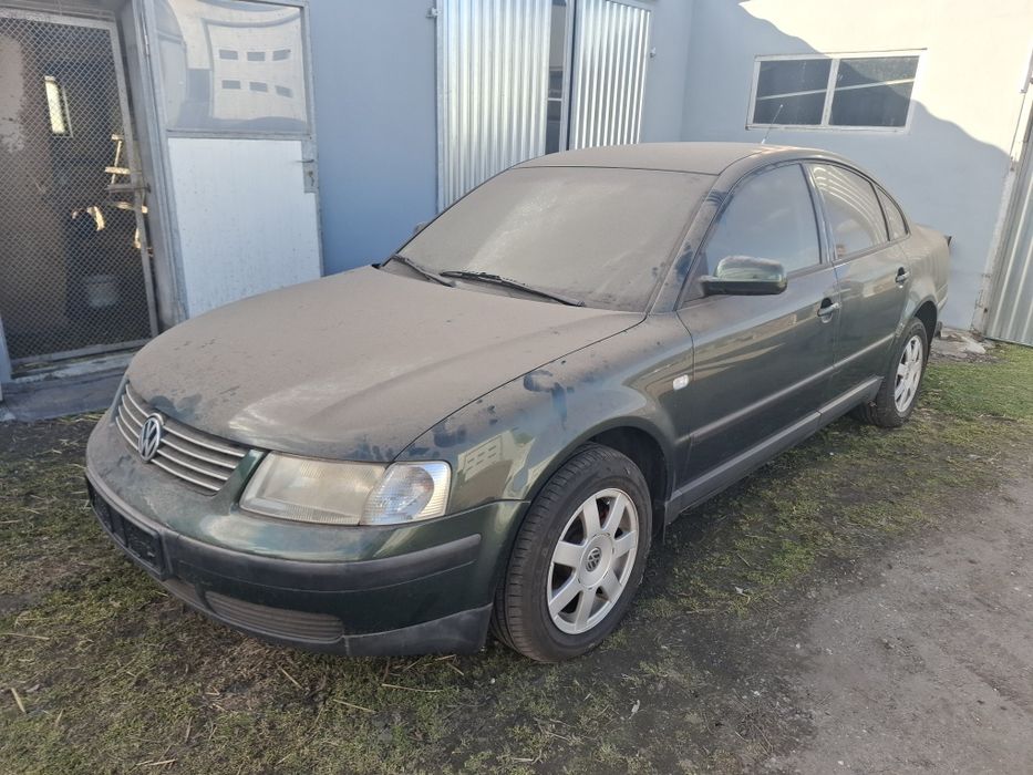 Vw Passat, 1.8 , bez rdzy, znalezisko garażowe.  Oryginał