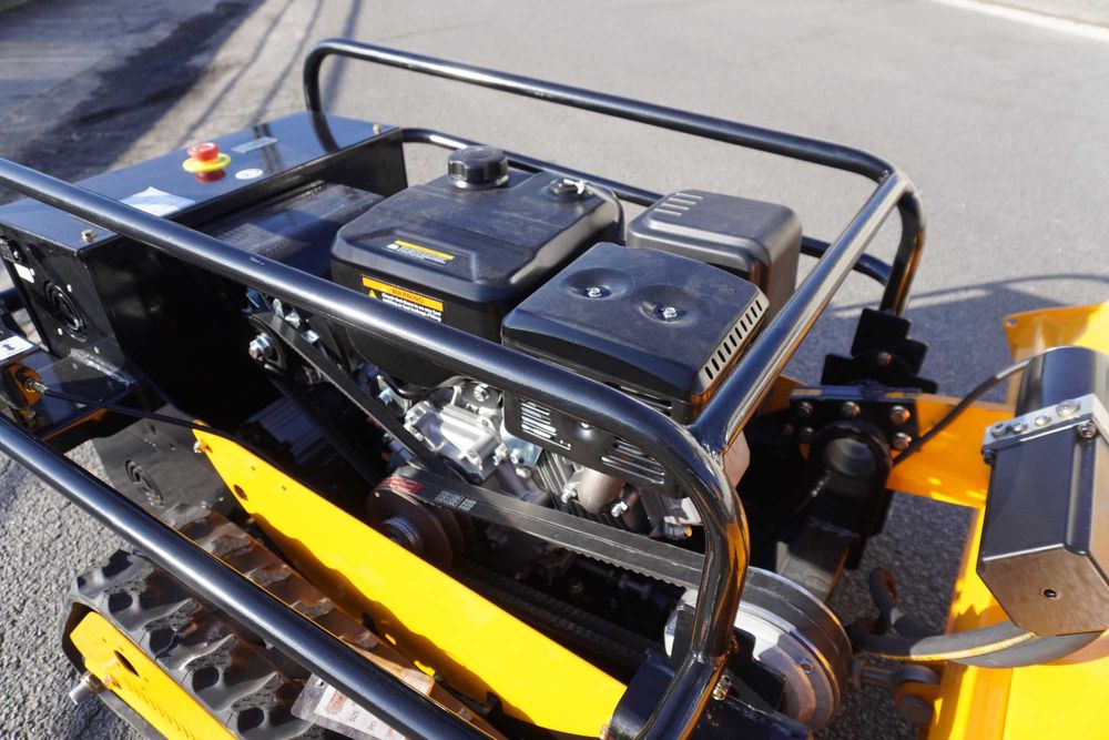 Destroçadora de martelos Telecomandado 18 CV 459 CC