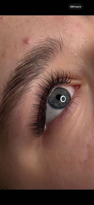 Потрібна модель на нарощування вій