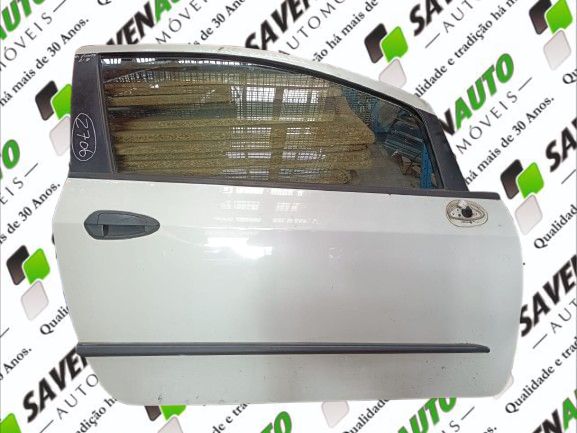 Porta frente direita FIAT Grande Punto (199_)