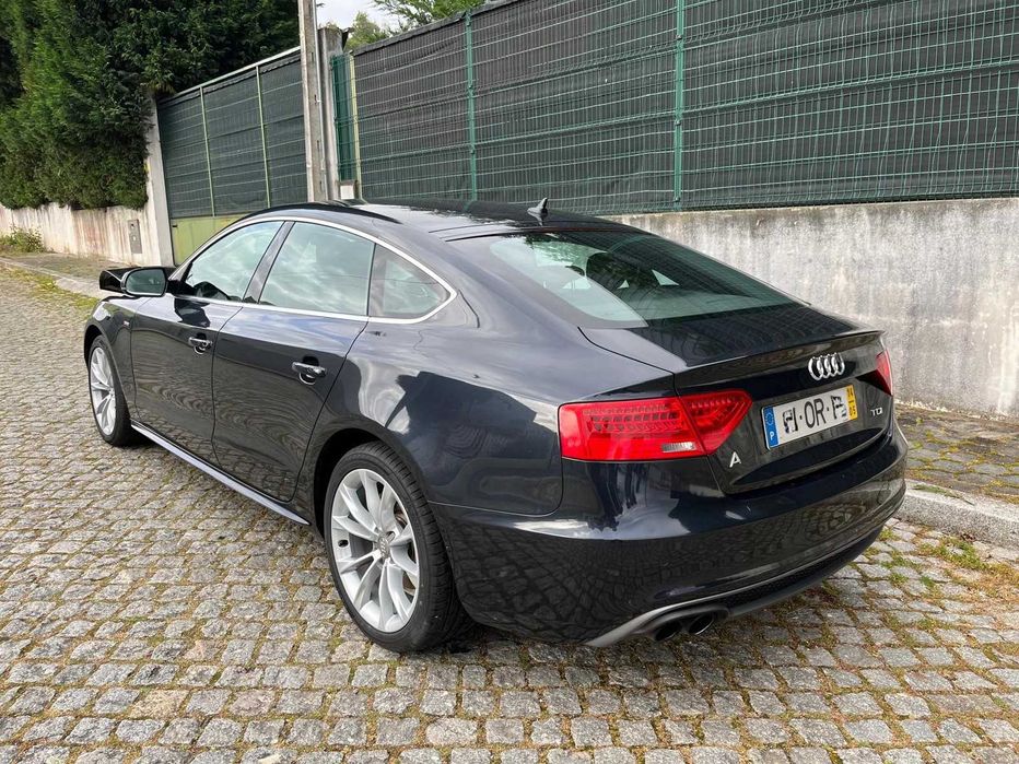 Audi A5 2.0TDI S-Line 150cv
