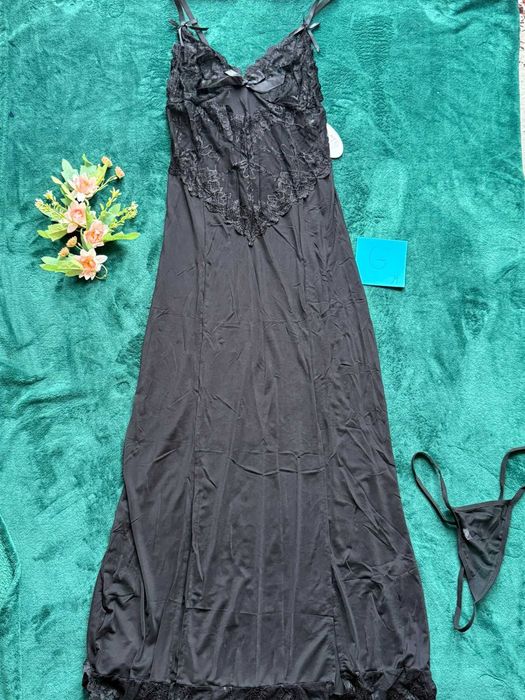 Zjawiskowa Długa Koszulka Nocna RSLOVE – Koronka & Siateczka  Czarna M