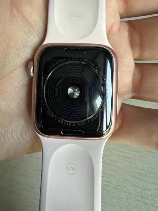 Apple watch SE rose gold smartwatch zegarek