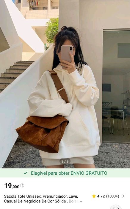 Bolsa Crossbody em camel,com alça ajustável.  Couro sintético