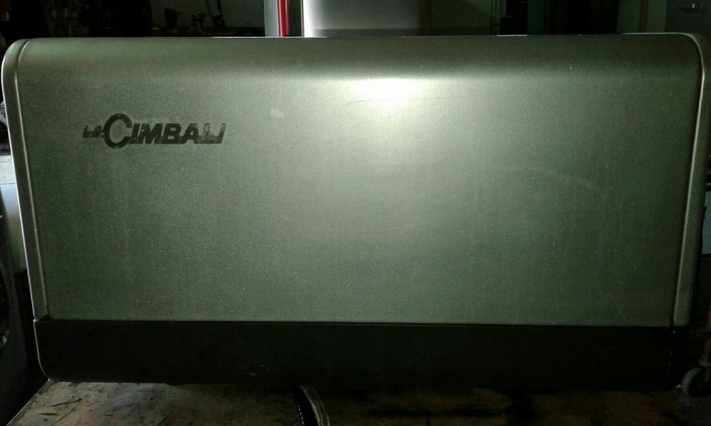 Maquina de café 2-grupos CIMBALI