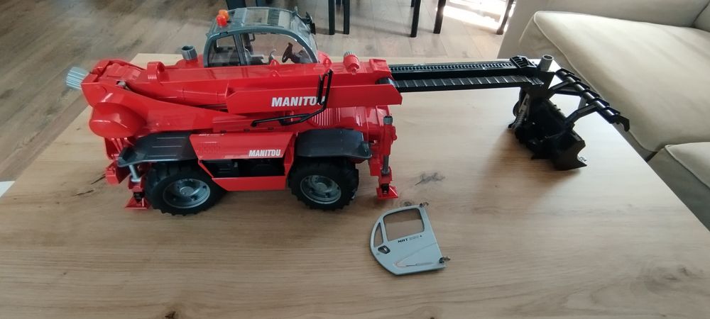 Bruder Manitou mrt 2150+ 02129
