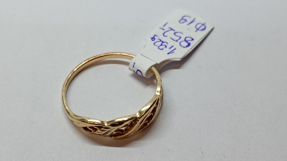 Pierścionek Złoty 1,92g 585 r19 Komis madej Gorlice