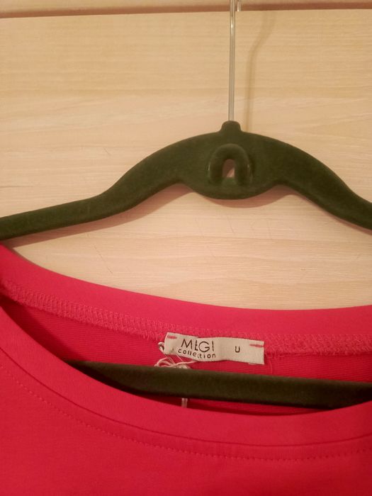 Bluza nowa. Moda włoska.