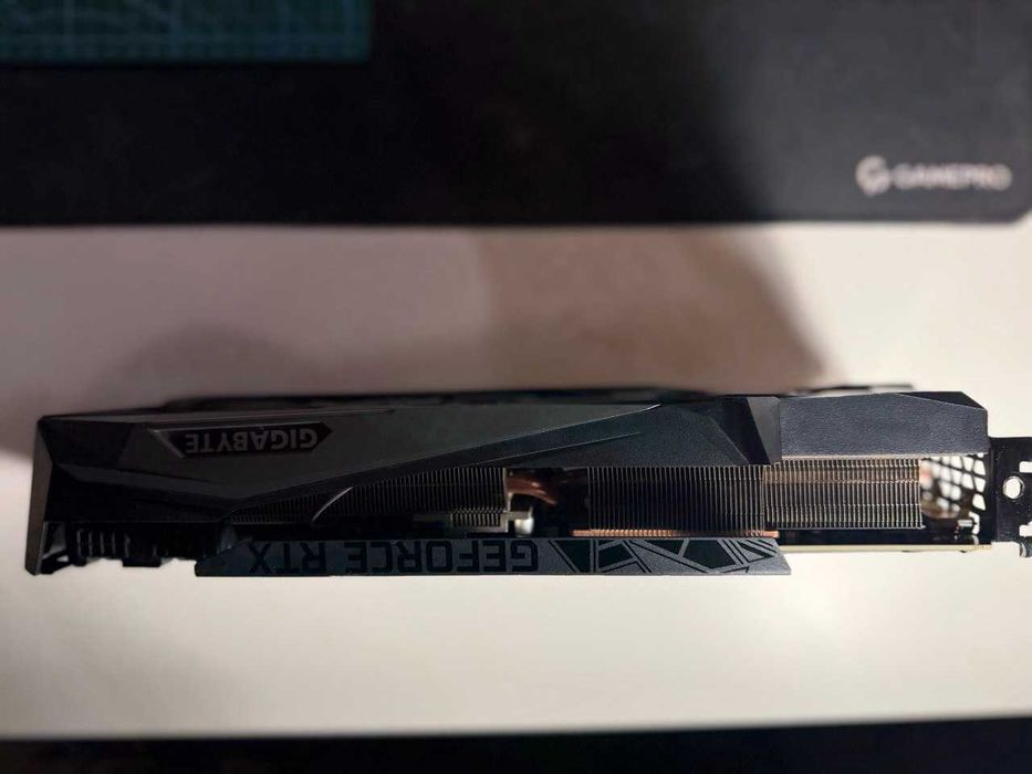 Відеокарта GIGABYTE GeForce RTX 3080 GAMING OC 10G (GV-N3080GAMING OC-10GD)