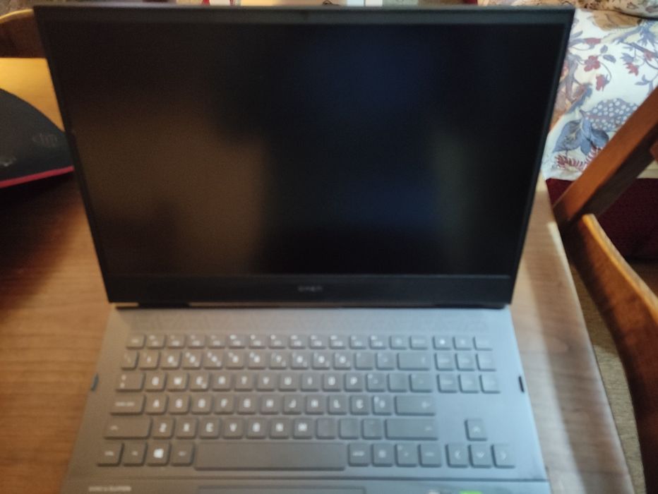 Computador HP omen 16