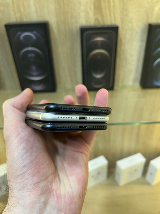 iPhone SE 2022 | Original | Used | Всі кольори