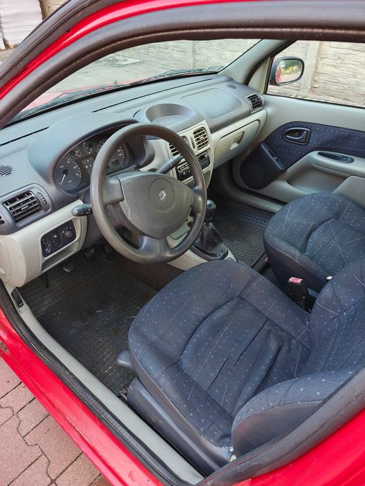 renault thalia 2003r