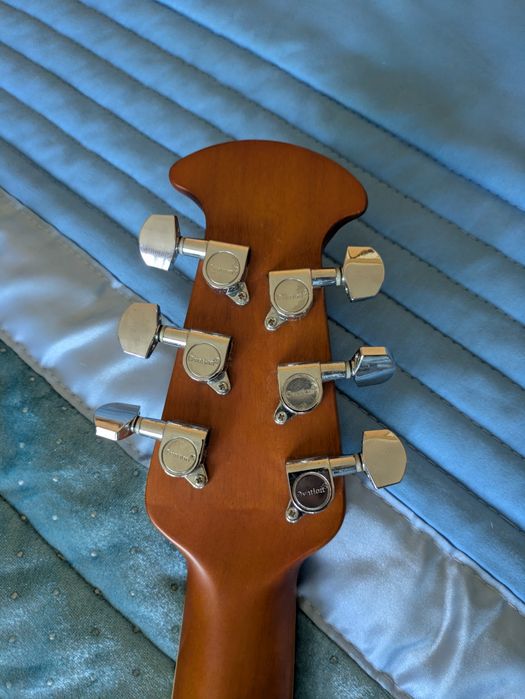 Guitarra eletro acústica Ovation