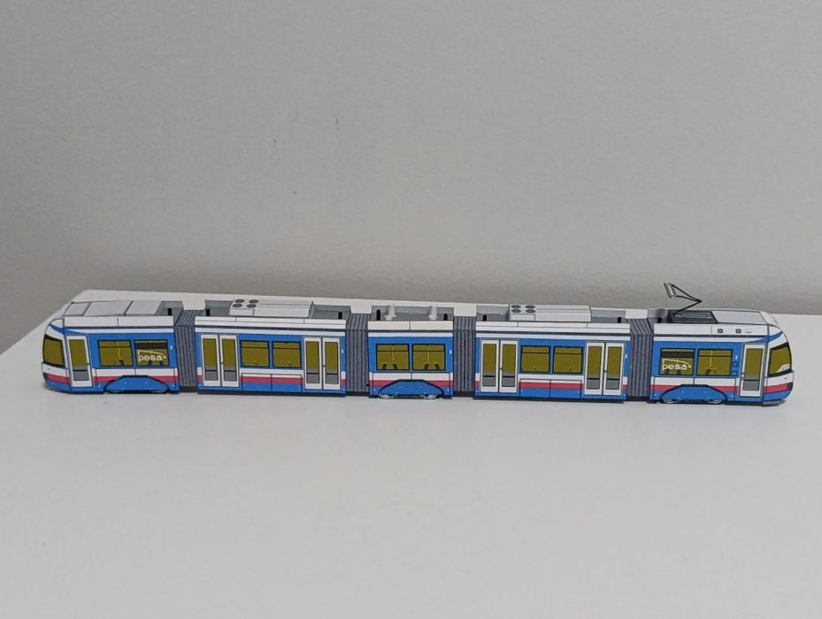 Tramwaj PESA 122N malowanie MPK Bydgoszcz sklejony Model kartonowy zab