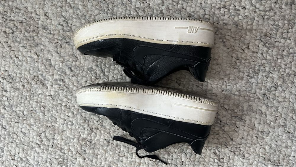 Nike Air Force 1 Sage Low