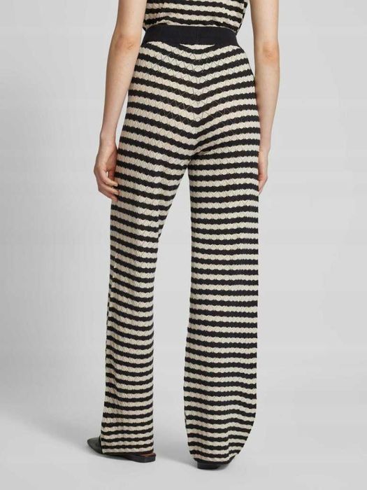 Dzianinowe spodnie Jake`s L