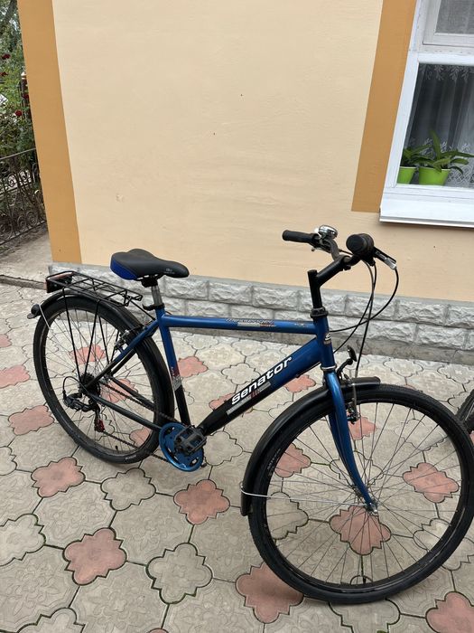 Велосипед синьо-чорний Senator