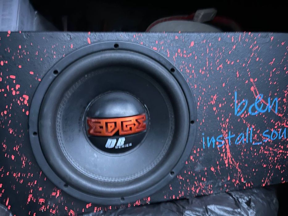 Продам сабвуфер с коробом  EDGE db. Усилитель Voice LX-1000