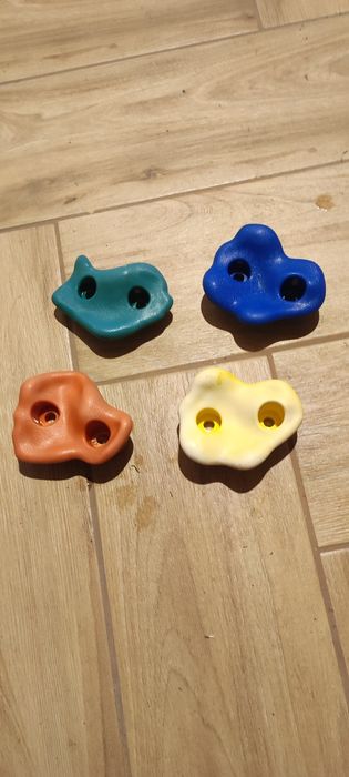 Uchwyty kamienie do wspinaczki