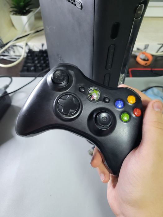 Xbox 360 Elite 500GB | Заводські пломби | Не розбирався | Гарний стан