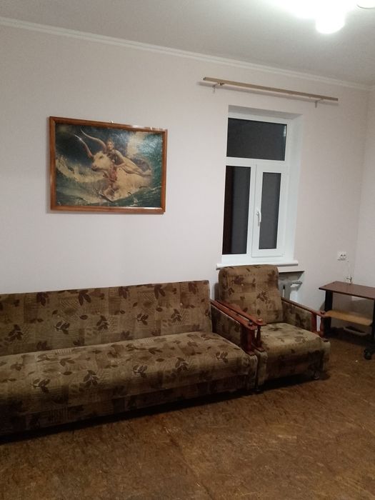 Оренда частини будинку в центрі міста
