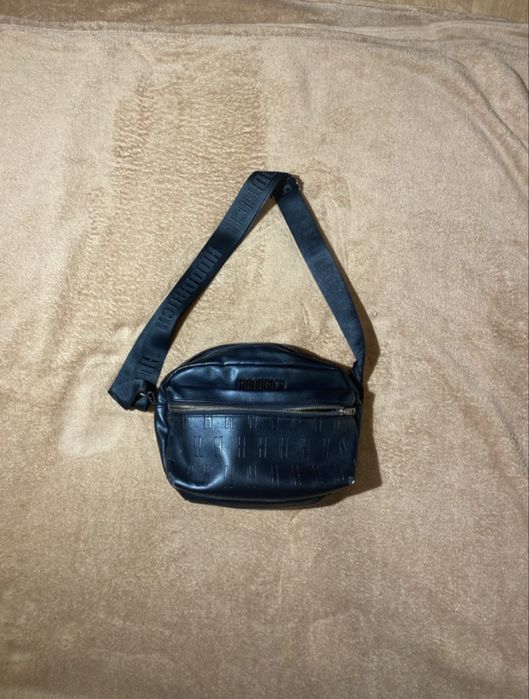 Bolsa Hoodrich Bonita