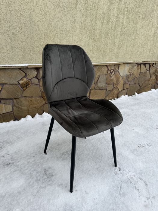 Стілець Astra чорний/вельвет темно-сірий Кухонний