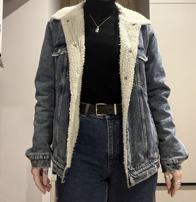 Джинсова куртка з утепленням, Bershka