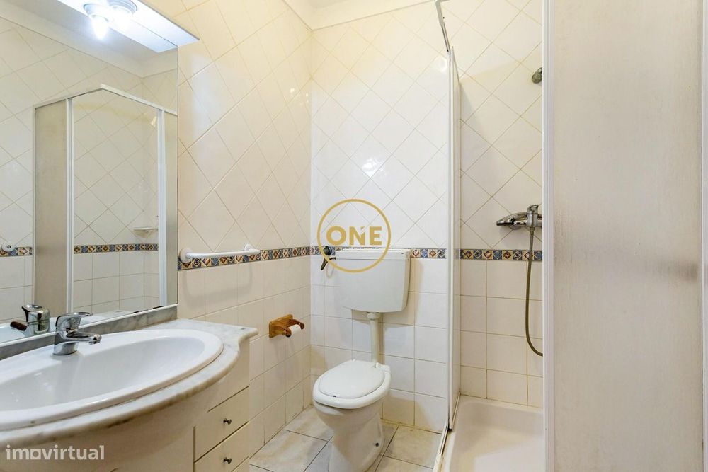 Ap. T0+1 Av. Liberdade nº 52, Albufeira, com piscina no rooftop e a 5
