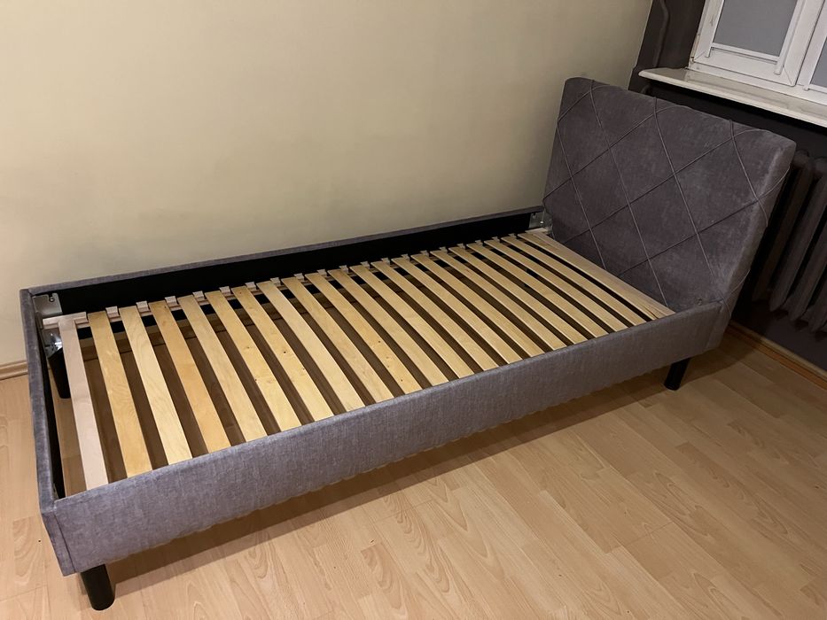 Sprzedam łóżko pojedyncze