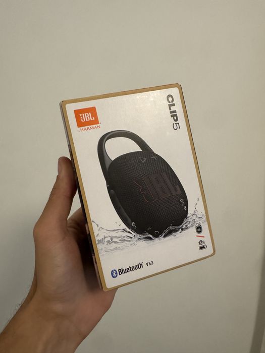 Нова Колонка JBL Clip 5