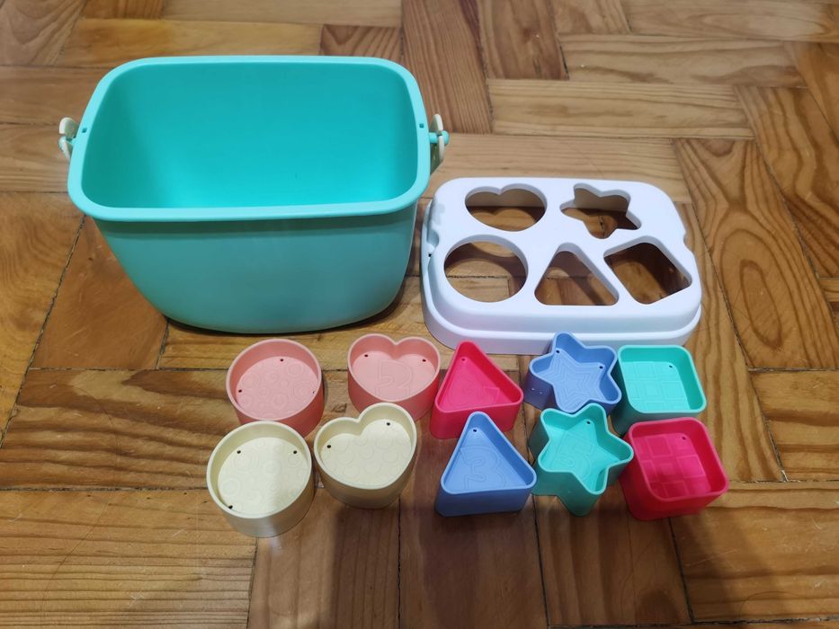 Balde brinquedo formas criança - BOM ESTADO