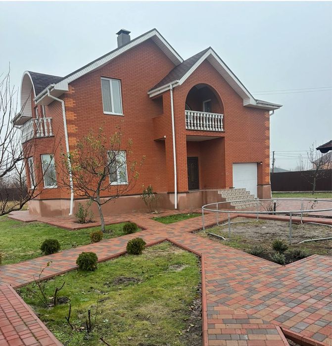 Будинок в с Мрія 180 м на 12 сотках