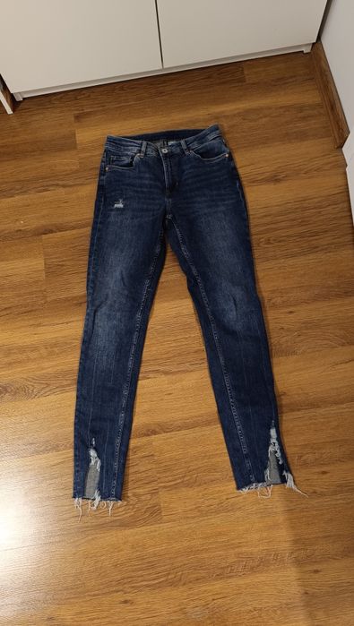 Jeansy damskie  H&M S