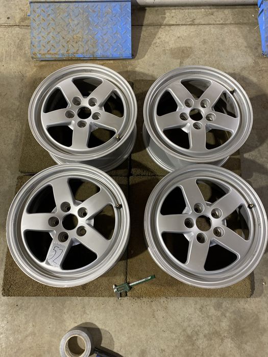 52. Felgi audi 16” 7jx16 et35 5x112 kpl wysylam audi skoda vw seat