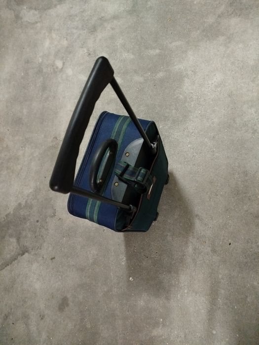 Troley de viagem como nova