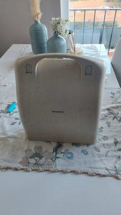 Máquina de escrever olympia traveller de luxe