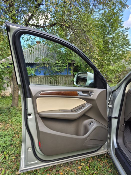 Продам Audi Q5 2014 року